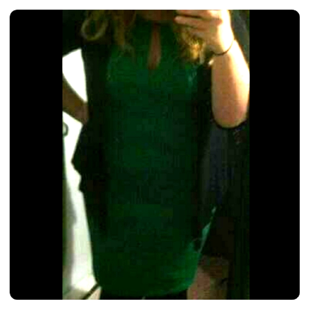Bodycon Midi Dress w Keyhole Cut Out